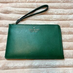 Lucy Leather Medium L Zip Wristlet